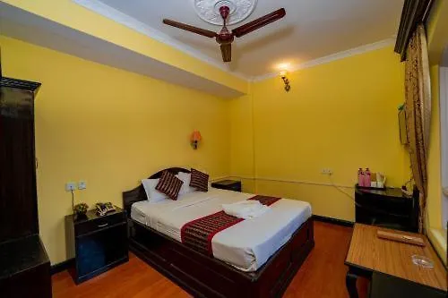 Hotel Holiday Regency Katmandú